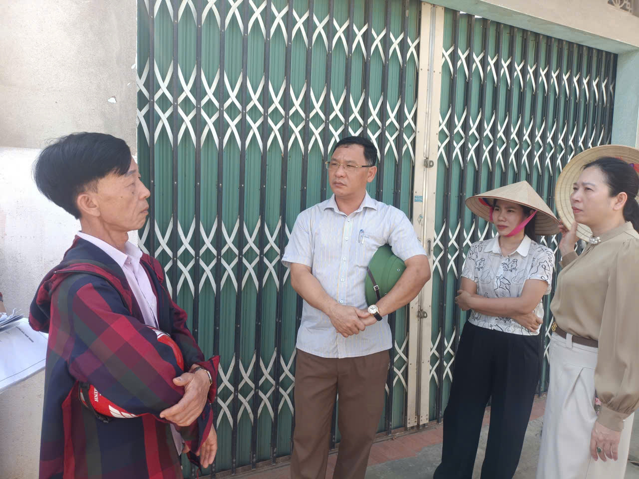 Anh-tin-bai